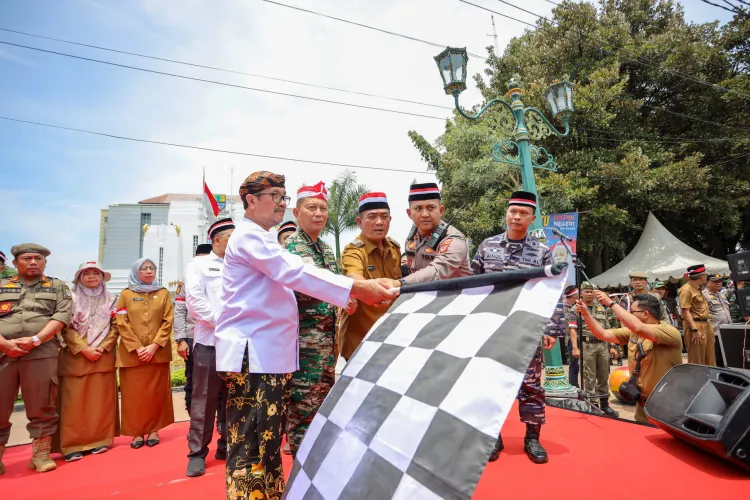Kirab Merah Putih dan Silaturahmi Kebangsaan di Kota Cirebon, Refleksi Cinta NKRI