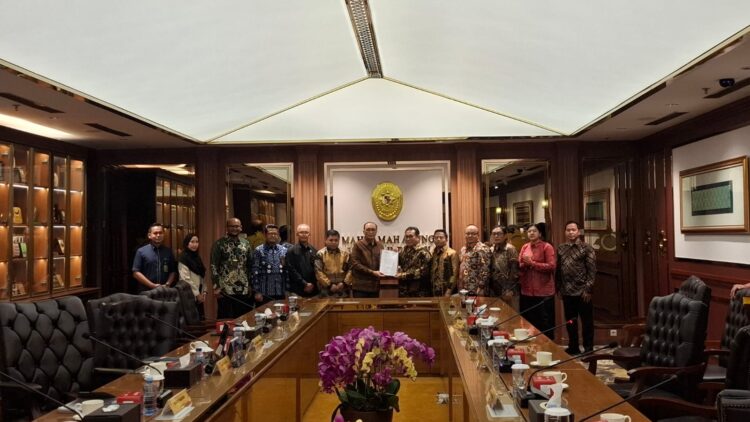 Gunakan Standar Internasional, SMSI Siap Latih Mediator Daerah